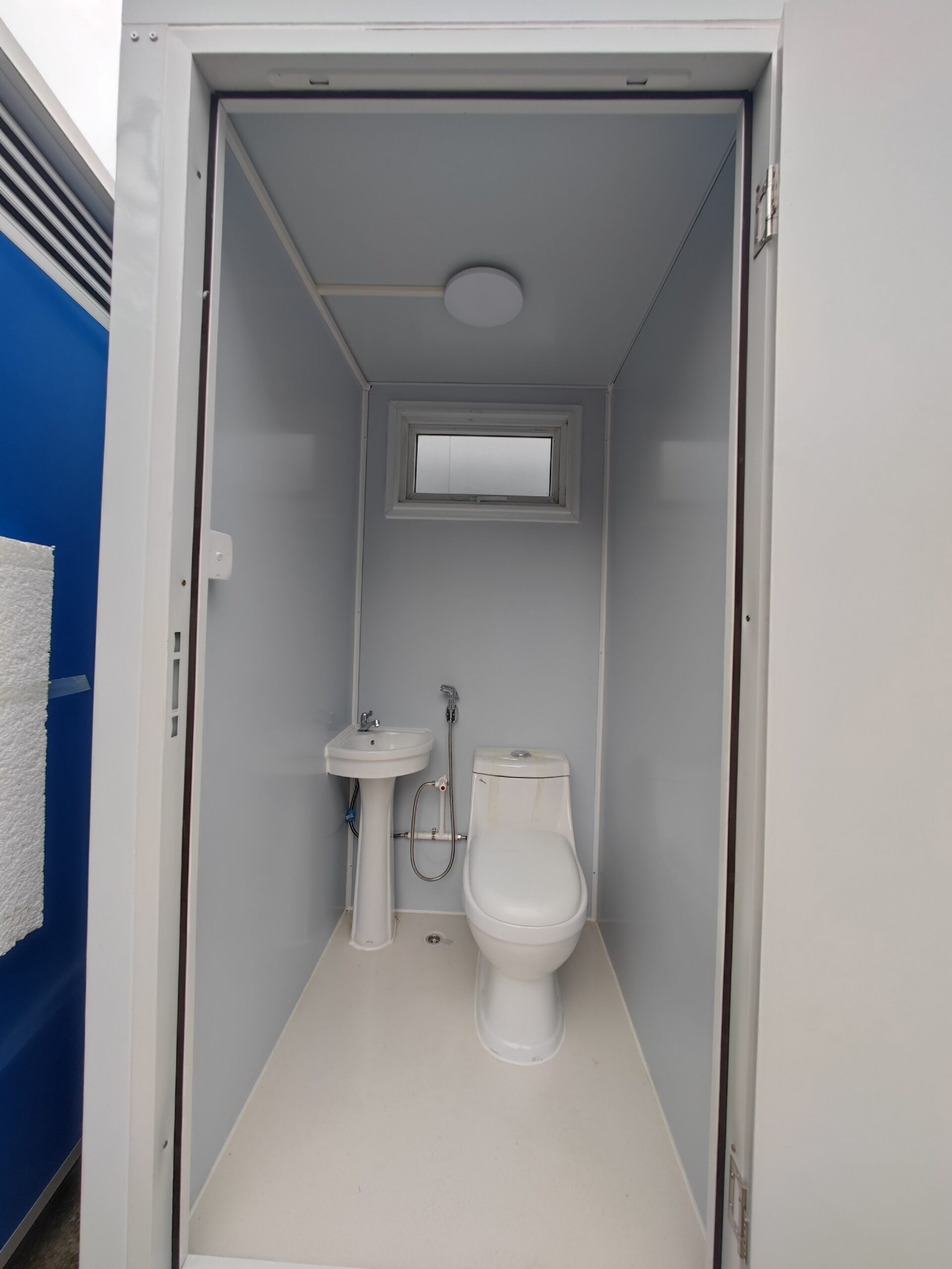 low MOQ portable toilet low MOQ portable toilet cheap portable toilet supplier cost-effective portable restrooms sanitation solutions for events